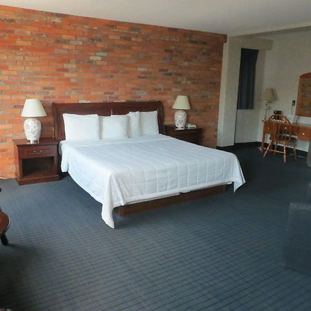 Hotel 89 Yorkville Toronto Extérieur photo