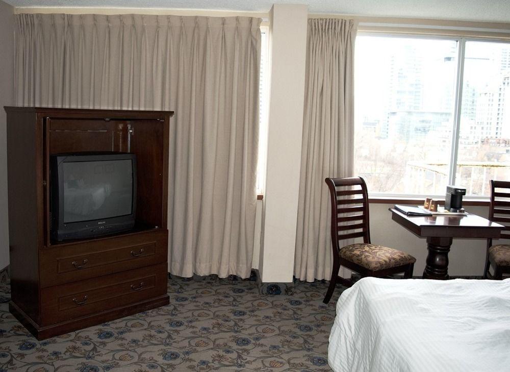 Hotel 89 Yorkville Toronto Extérieur photo