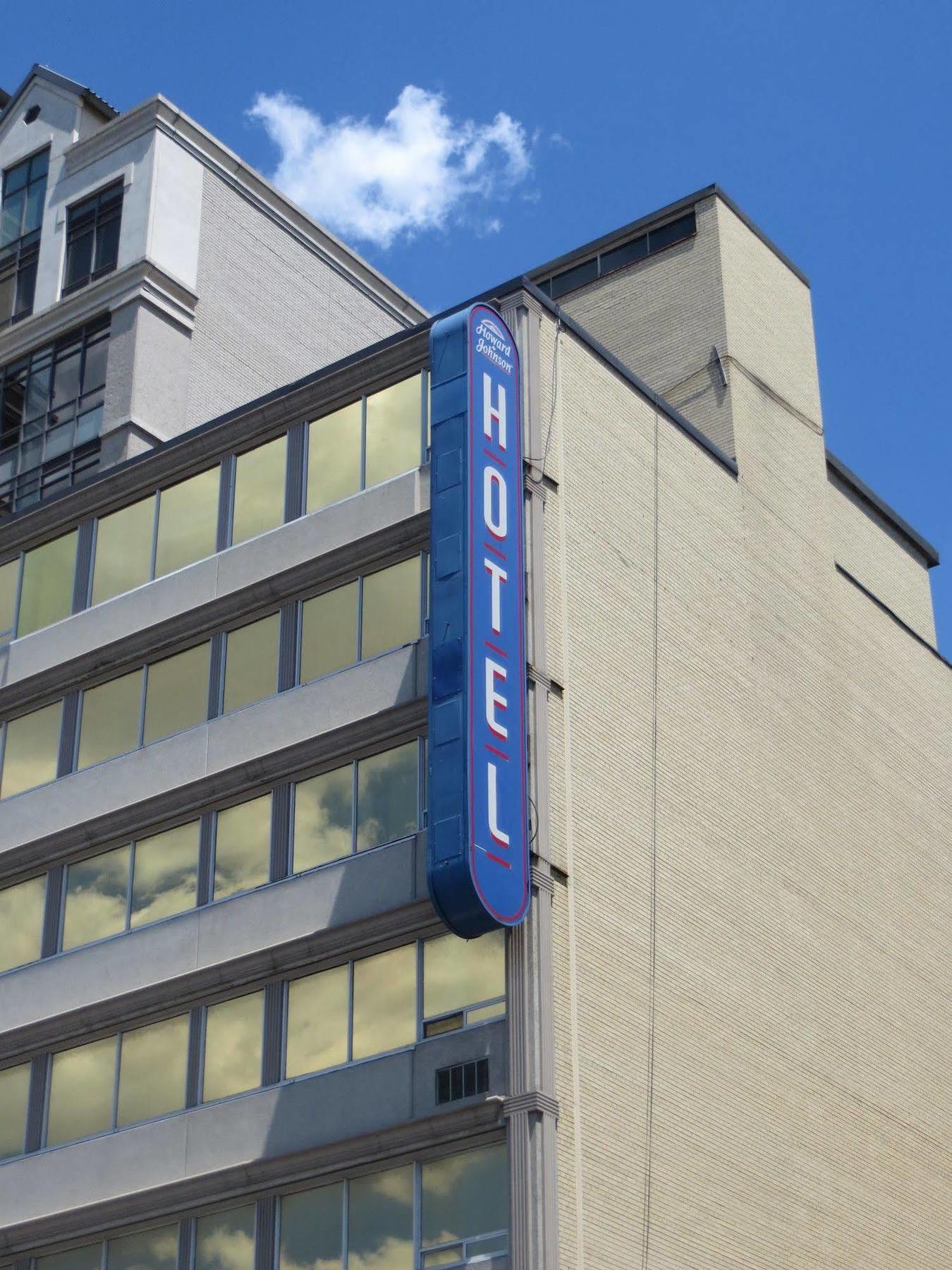 Hotel 89 Yorkville Toronto Extérieur photo