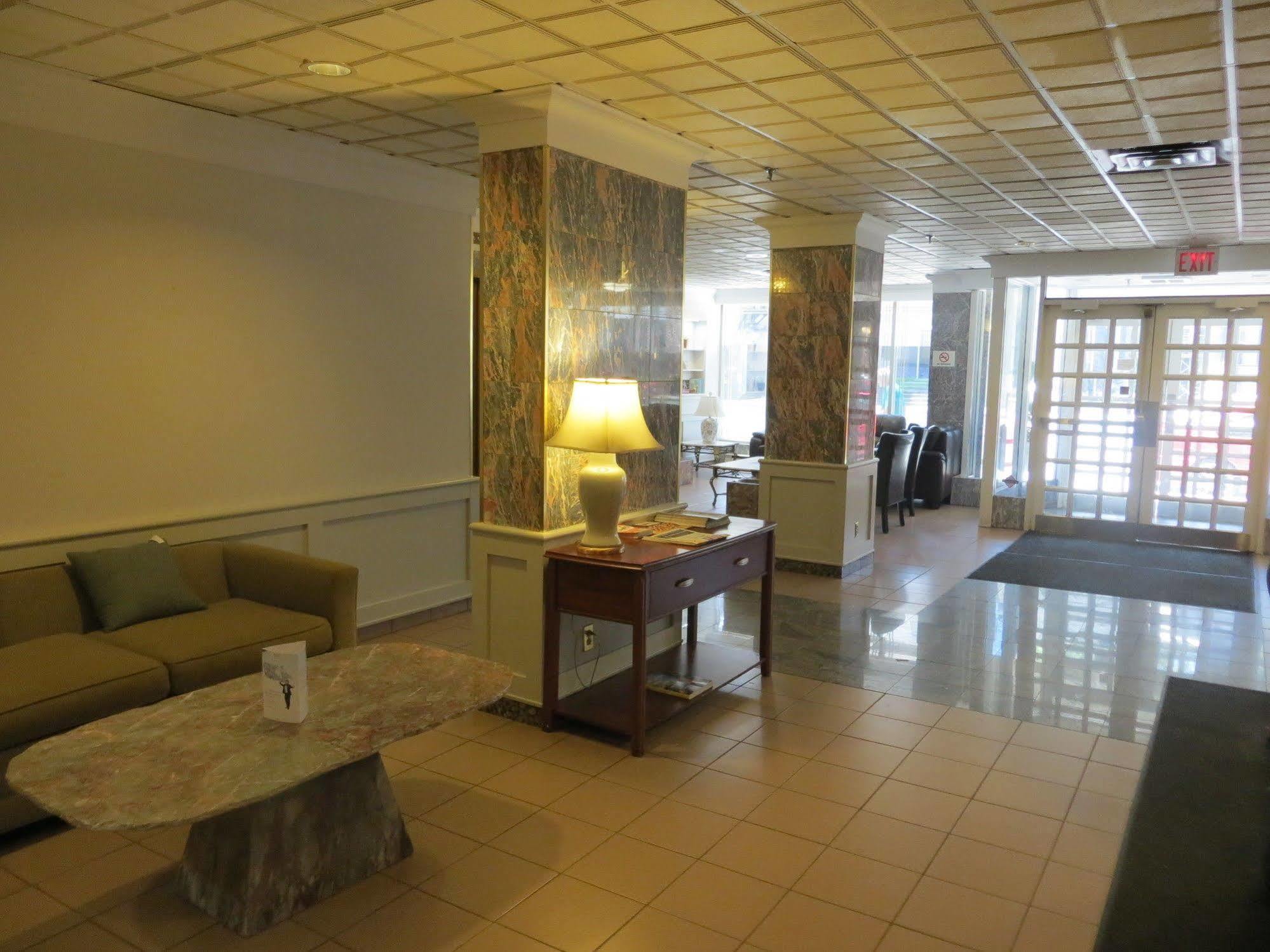 Hotel 89 Yorkville Toronto Extérieur photo